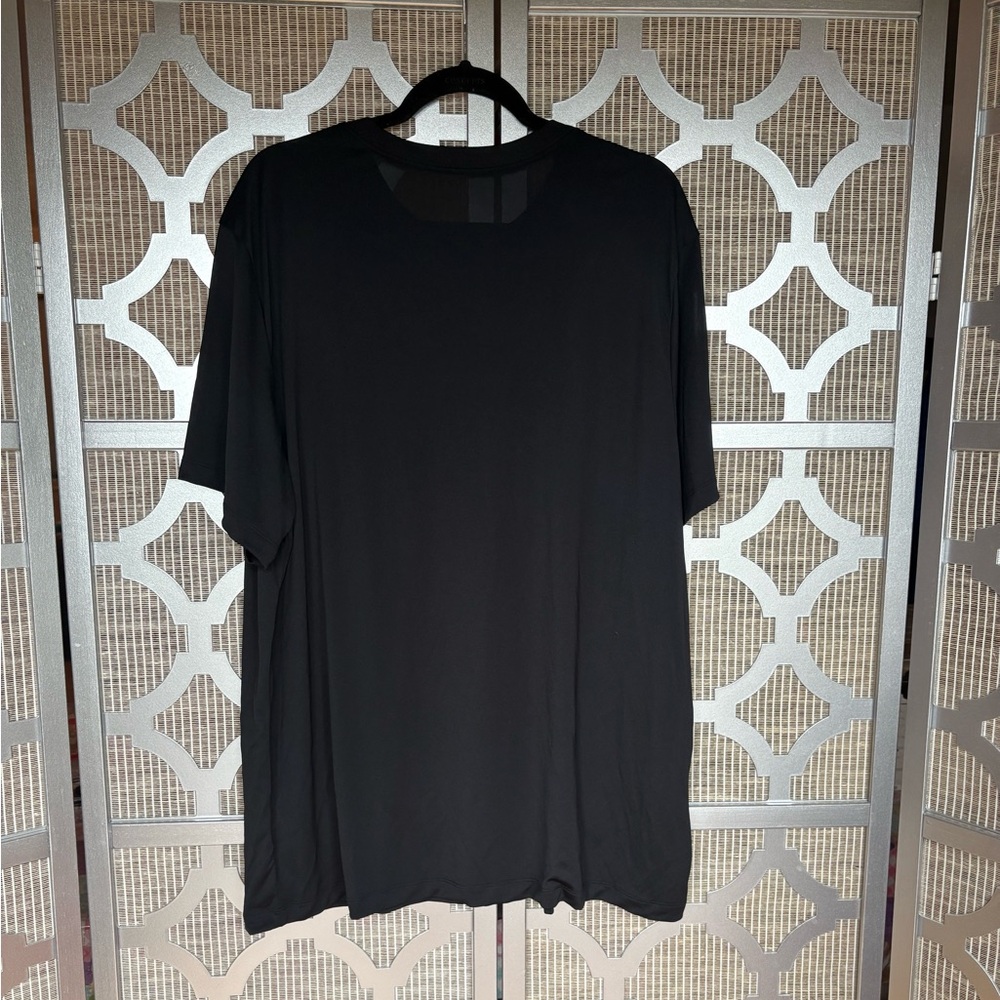 Nike Black Short Sleeve Tee with Motivational Graphic - Picture 5 of 6